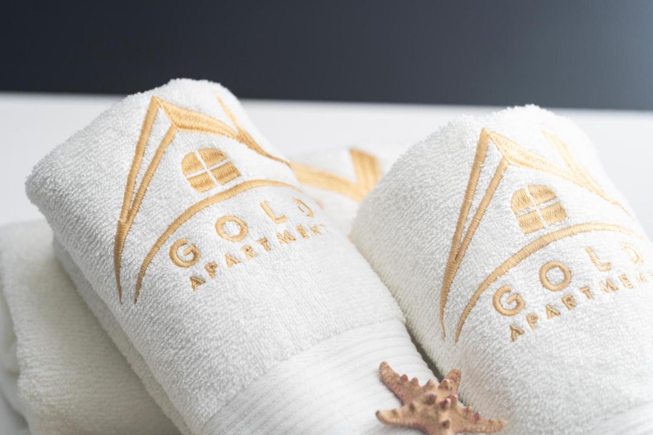 Gold Apartman Vrsac Esterno foto
